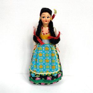 Vintage Italian M.C Bonomi Folk Doll Country Girl Ethnic Dress 8'' Made in Italy